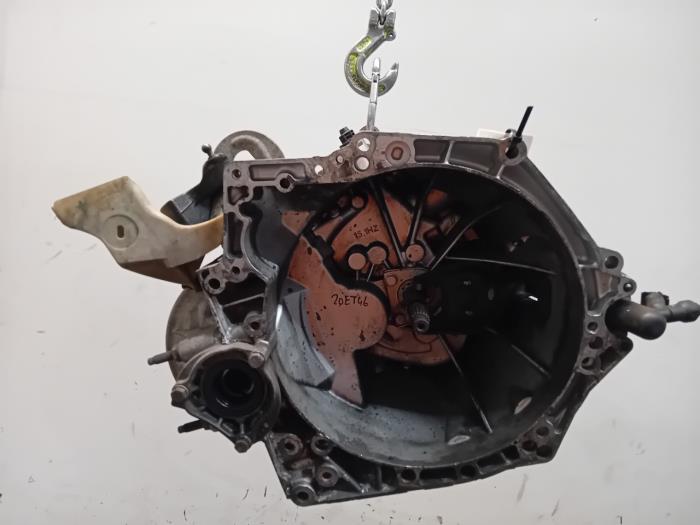 Gebrauchte Getriebe Peugeot 208 Preis € 349,99 Margenregelung angeboten von Van der Ven Autorecycling B.V.