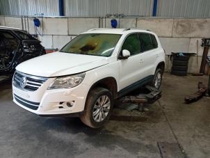 Engine management computer from a Volkswagen Tiguan 2010