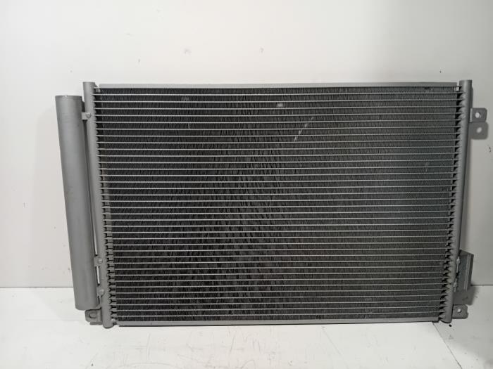 Usagé Radiateur clim Fiat Panda Prix € 65,00 Règlement à la marge proposé par Van der Ven Autorecycling B.V.