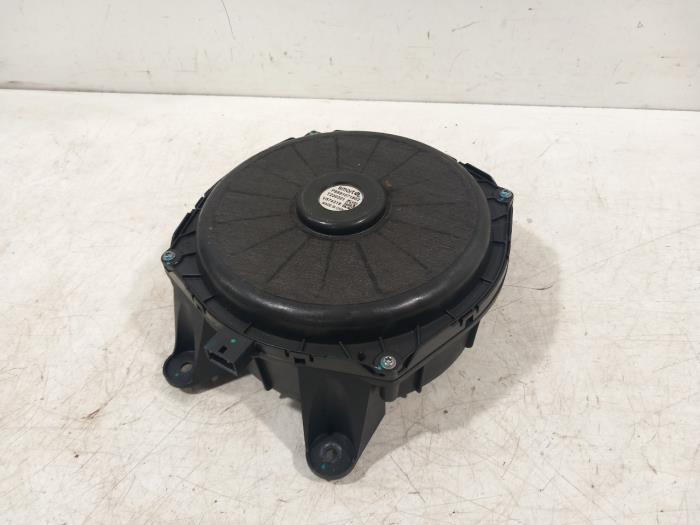 Używane Subwoofer Smart 1 Cena € 75,00 Procedura marży oferowane przez Van der Ven Autorecycling B.V.