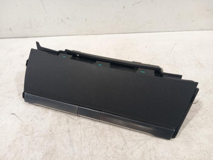 Begagnade Handskfack Opel Astra Pris € 39,00 Marginaltabell erbjuds av Van der Ven Autorecycling B.V.