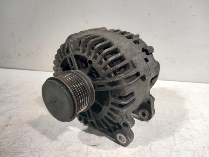 Begagnade Dynamo Audi A3 Pris € 50,00 Marginaltabell erbjuds av Van der Ven Autorecycling B.V.