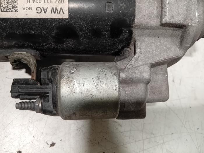 Used Engine management computer Volkswagen Caddy Price € 10,00 Margin scheme offered by Van der Ven Autorecycling B.V.
