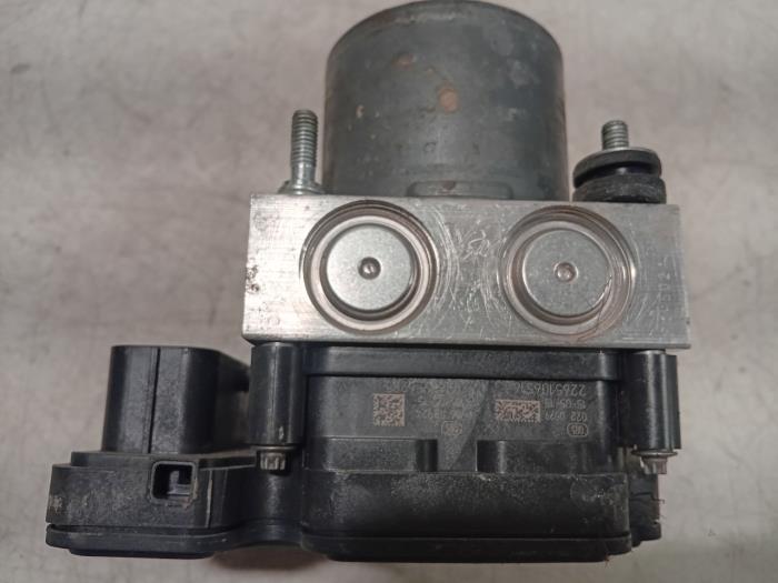 ABS pump from a Mercedes Citan 2016