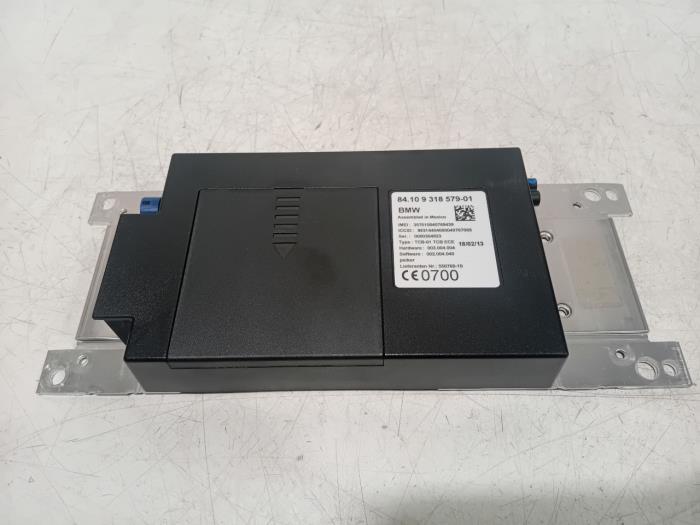 Używane Antena GPS BMW 3-Serie Cena € 45,00 Procedura marży oferowane przez Van der Ven Autorecycling B.V.
