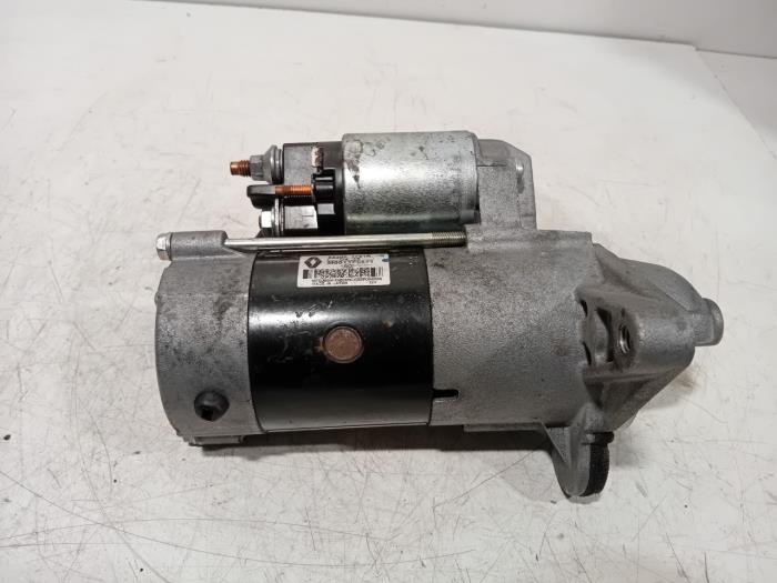 Used Engine management computer Renault Master Price € 35,00 Margin scheme offered by Van der Ven Autorecycling B.V.