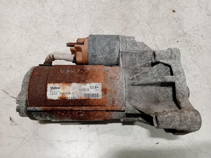 Used Engine management computer Peugeot 3008 Price € 20,00 Margin scheme offered by Van der Ven Autorecycling B.V.