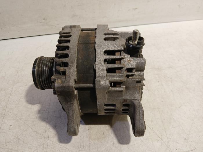 Begagnade Dynamo Subaru Impreza Pris € 75,00 Marginaltabell erbjuds av Van der Ven Autorecycling B.V.