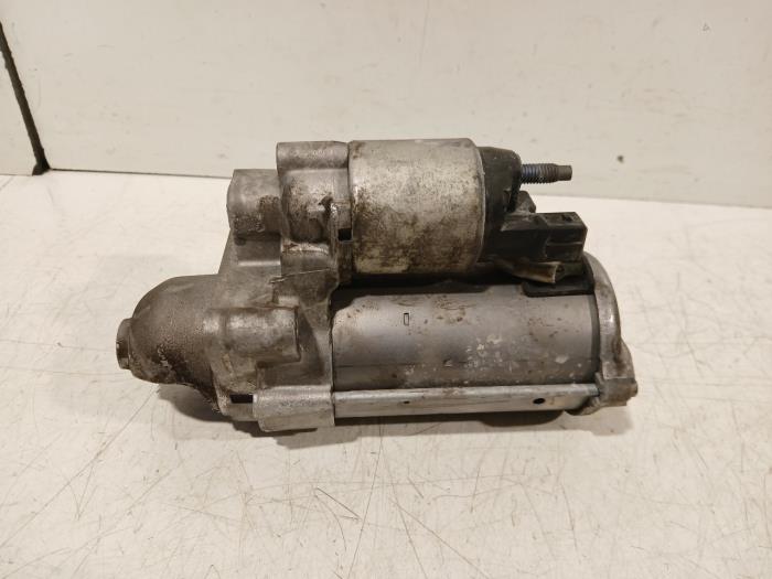 Used Engine management computer Peugeot 3008 Price € 15,00 Margin scheme offered by Van der Ven Autorecycling B.V.