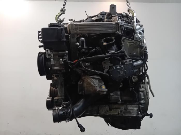 Begagnade Motor Mercedes C-Klasse Pris € 2.794,99 Marginaltabell erbjuds av Van der Ven Autorecycling B.V.