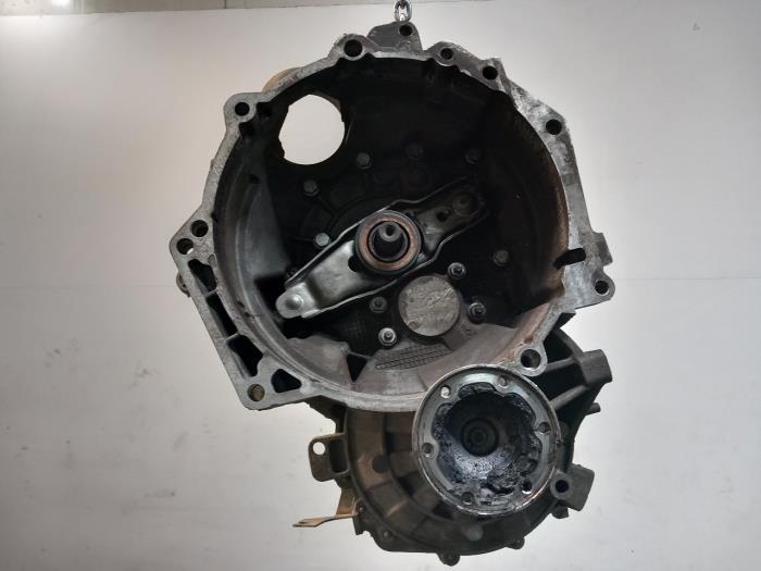 Gebrauchte Getriebe Volkswagen Golf Preis € 349,99 Margenregelung angeboten von Van der Ven Autorecycling B.V.