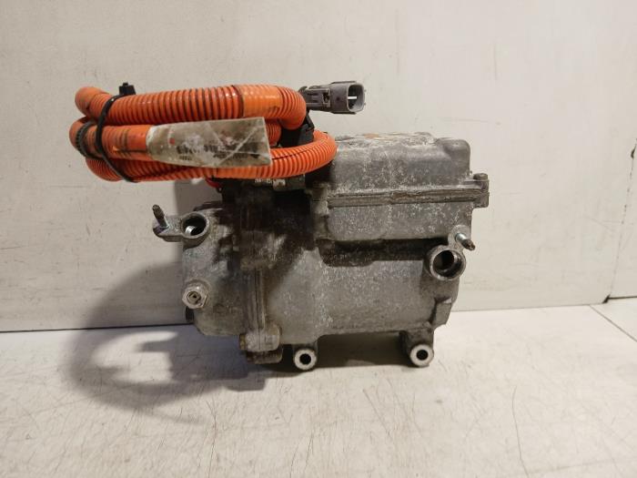 Gebrauchte Klimapumpe Mitsubishi Outlander Preis € 200,00 Margenregelung angeboten von Van der Ven Autorecycling B.V.