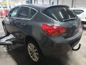 Motor van een Opel Astra 2010