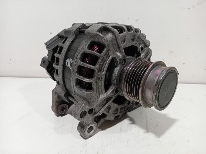 Begagnade Dynamo Volkswagen Polo Pris € 125,00 Marginaltabell erbjuds av Van der Ven Autorecycling B.V.