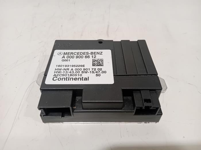 Usagé Module pompe carburant Mercedes C-Klasse Prix € 30,00 Règlement à la marge proposé par Van der Ven Autorecycling B.V.