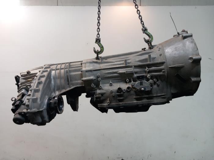 Gebrauchte Getriebe Porsche Cayenne Preis € 649,99 Margenregelung angeboten von Van der Ven Autorecycling B.V.