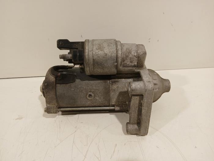 Used Engine management computer Peugeot 308 Price € 15,00 Margin scheme offered by Van der Ven Autorecycling B.V.