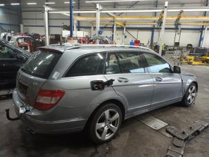 Dynamo van een Mercedes C-Klasse 2008