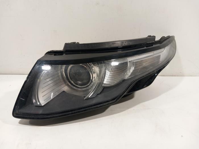 Używane Reflektor lewy Landrover Evoque Cena € 499,99 Procedura marży oferowane przez Van der Ven Autorecycling B.V.