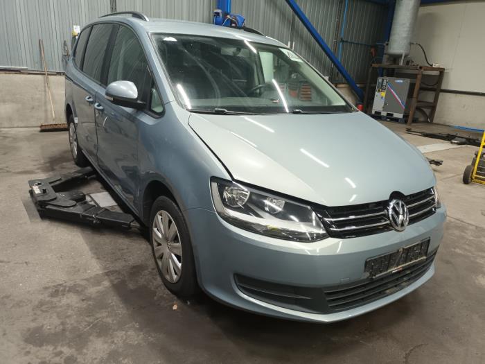 Motor van een Volkswagen Sharan 2011