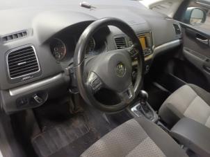 Motor van een Volkswagen Sharan 2011