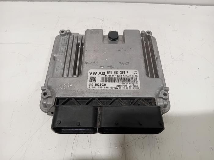 Used Engine management computer Volkswagen Passat Price € 65,00 Margin scheme offered by Van der Ven Autorecycling B.V.