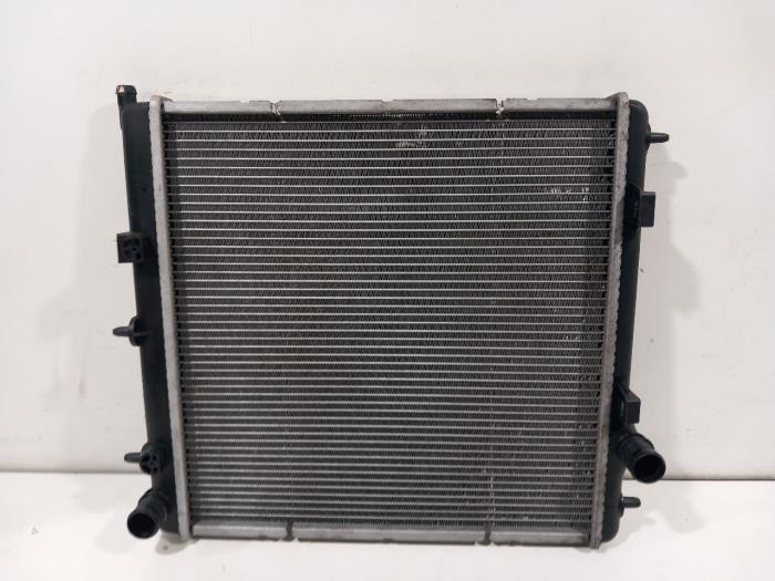 Used Radiator Peugeot 208 Price € 25,00 Margin scheme offered by Van der Ven Autorecycling B.V.