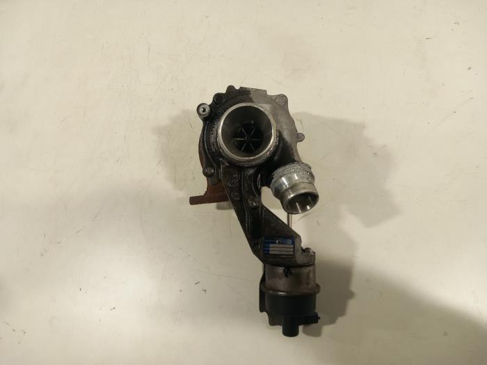 Usagé Turbo Opel Zafira Prix € 324,99 Règlement à la marge proposé par Van der Ven Autorecycling B.V.