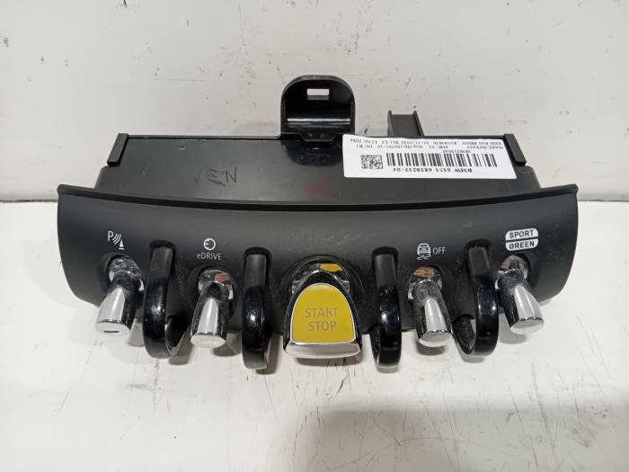 Gebrauchte PDC Schalter Mini ONE Preis € 95,00 Margenregelung angeboten von Van der Ven Autorecycling B.V.
