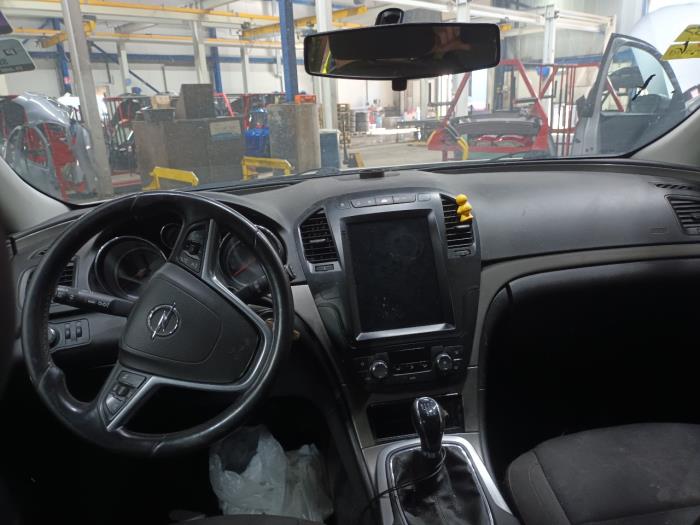 Dynamo van een Opel Insignia 2009