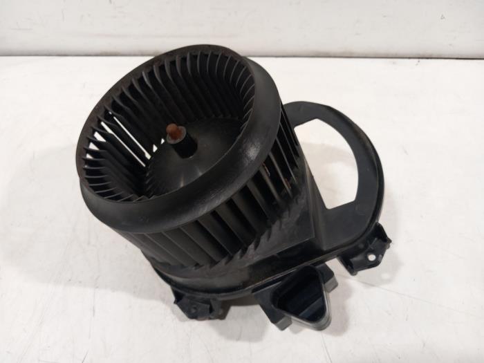 Air filter box cover