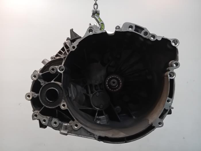 Gebrauchte Getriebe Volvo V40 Preis € 374,99 Margenregelung angeboten von Van der Ven Autorecycling B.V.