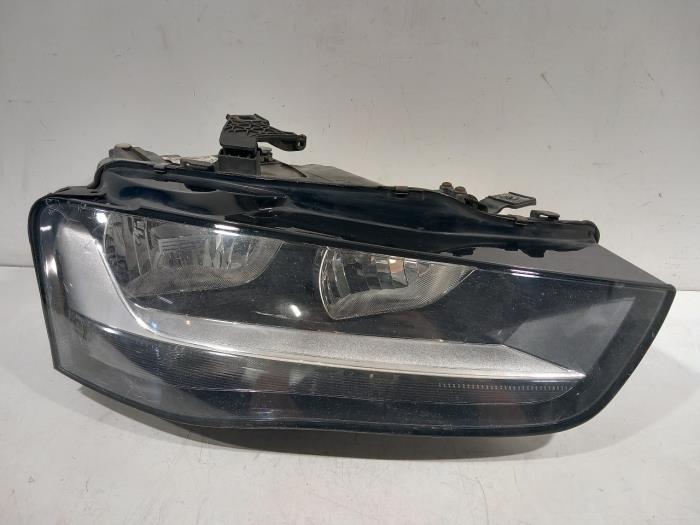 Gebrauchte Scheinwerfer rechts Audi A4 Preis € 174,99 Margenregelung angeboten von Van der Ven Autorecycling B.V.