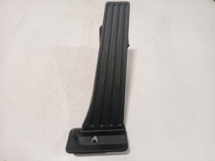 Accelerator pedal
