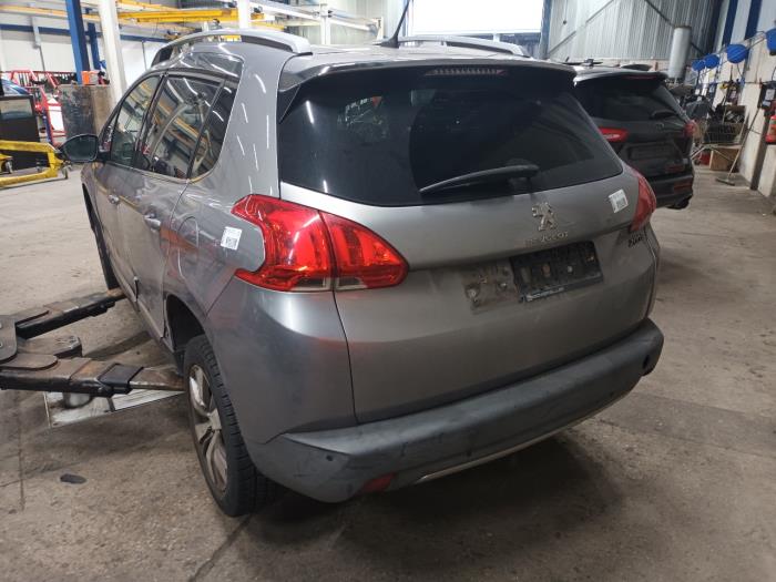 Dynamo från en Peugeot 2008 2015