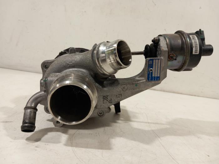 Usagé Turbo Opel Astra Prix € 324,99 Règlement à la marge proposé par Van der Ven Autorecycling B.V.