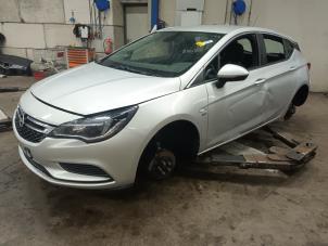 Engine management computer from a Opel Astra 2019