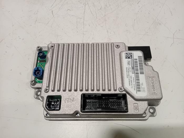 Usagé Module navigation Ford Focus Prix € 250,00 Règlement à la marge proposé par Van der Ven Autorecycling B.V.