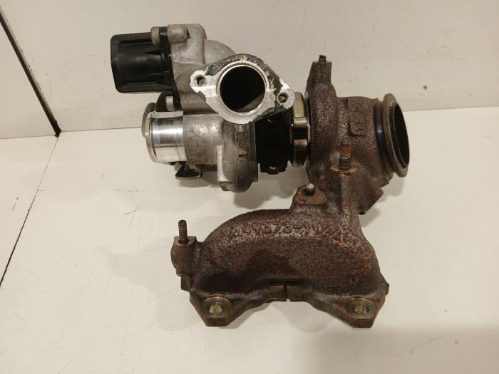 Usagé Turbo Fiat Panda Prix € 224,99 Règlement à la marge proposé par Van der Ven Autorecycling B.V.