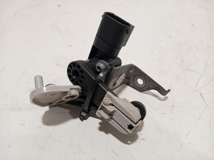 Begagnade Sensor (övriga) BMW 2-Serie Pris € 20,00 Marginaltabell erbjuds av Van der Ven Autorecycling B.V.