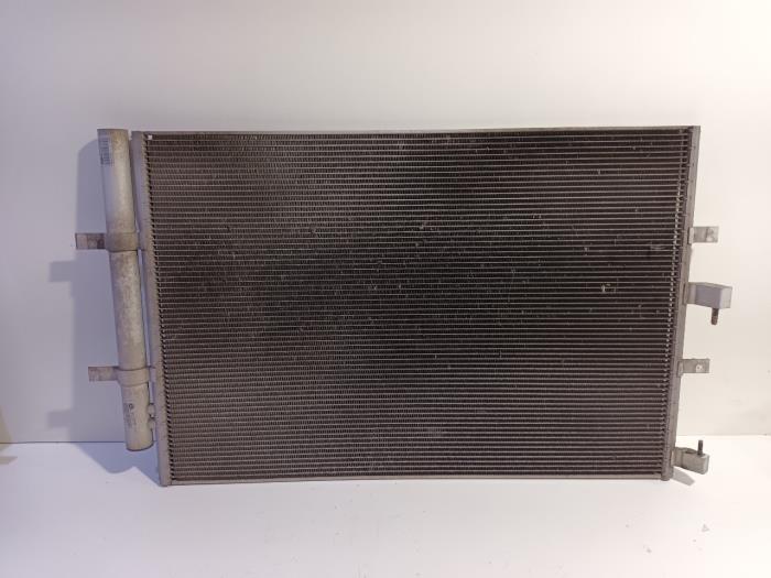 Begagnade AC-radiator Ford Transit Pris € 155,00 Marginaltabell erbjuds av Van der Ven Autorecycling B.V.