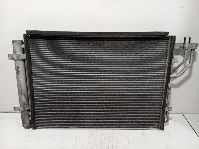 Begagnade AC-radiator Kia Venga Pris € 45,00 Marginaltabell erbjuds av Van der Ven Autorecycling B.V.