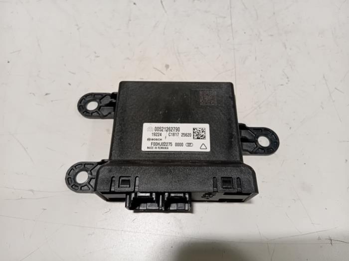 Usagé Module Gateway Jeep Compass Prix € 48,00 Règlement à la marge proposé par Van der Ven Autorecycling B.V.