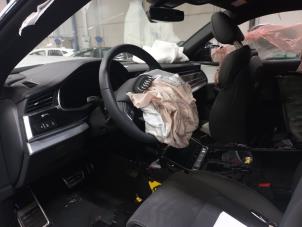 Computer, miscellaneous from a Audi Q8 2025
