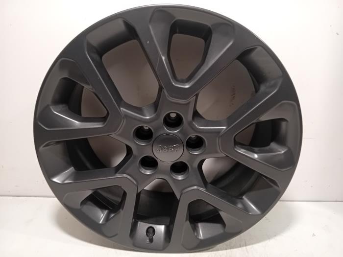 Używane Obrecz Jeep Compass Cena € 195,00 Procedura marży oferowane przez Van der Ven Autorecycling B.V.