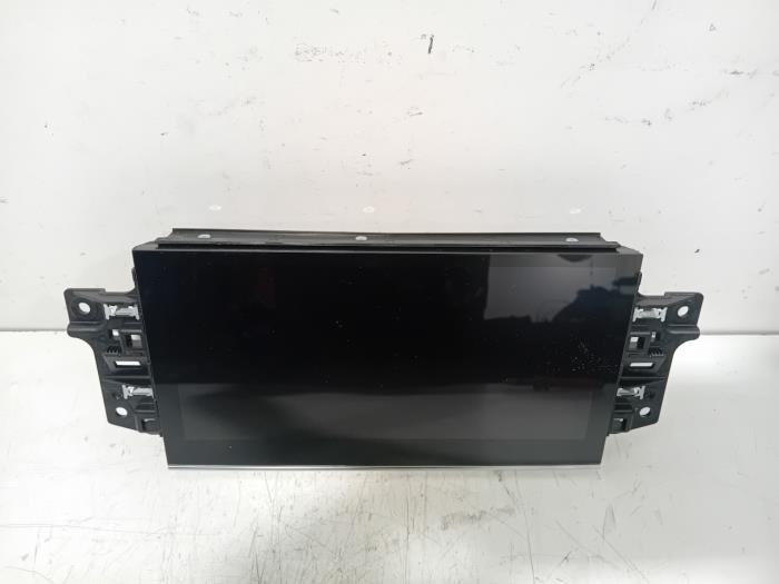 Used Interior display Audi Q8 Price € 495,00 Margin scheme offered by Van der Ven Autorecycling B.V.