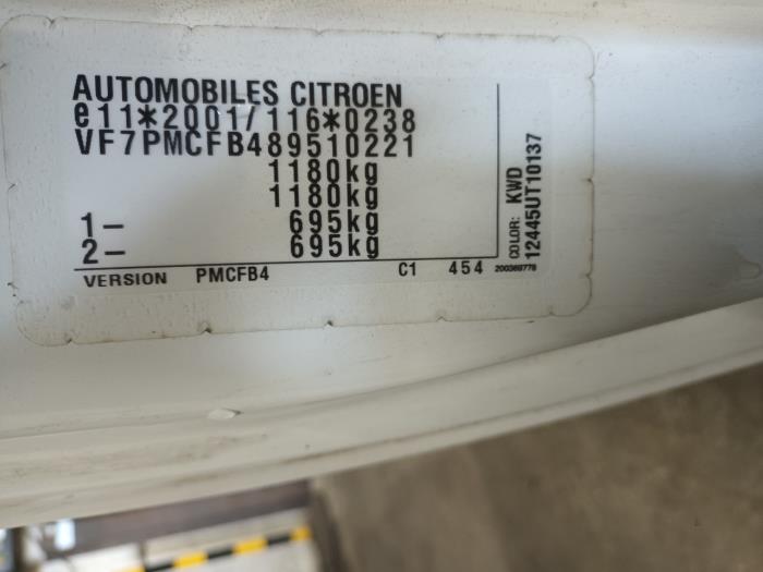 Engine from a Citroen C1 2011