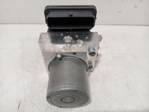 ABS Pumpe van een Audi Q8 2025