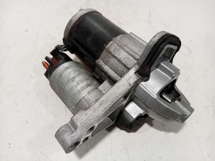 Used Engine management computer Renault Clio Price € 20,00 Margin scheme offered by Van der Ven Autorecycling B.V.