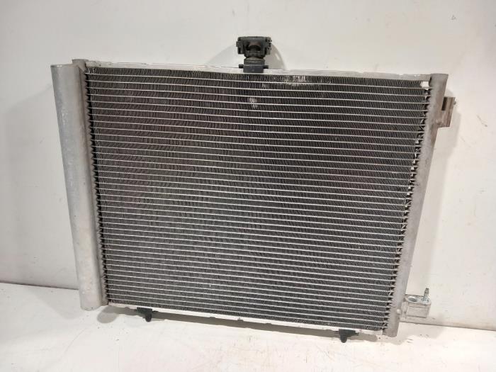Usagé Condensateur clim Citroen C3 Prix € 35,00 Règlement à la marge proposé par Van der Ven Autorecycling B.V.